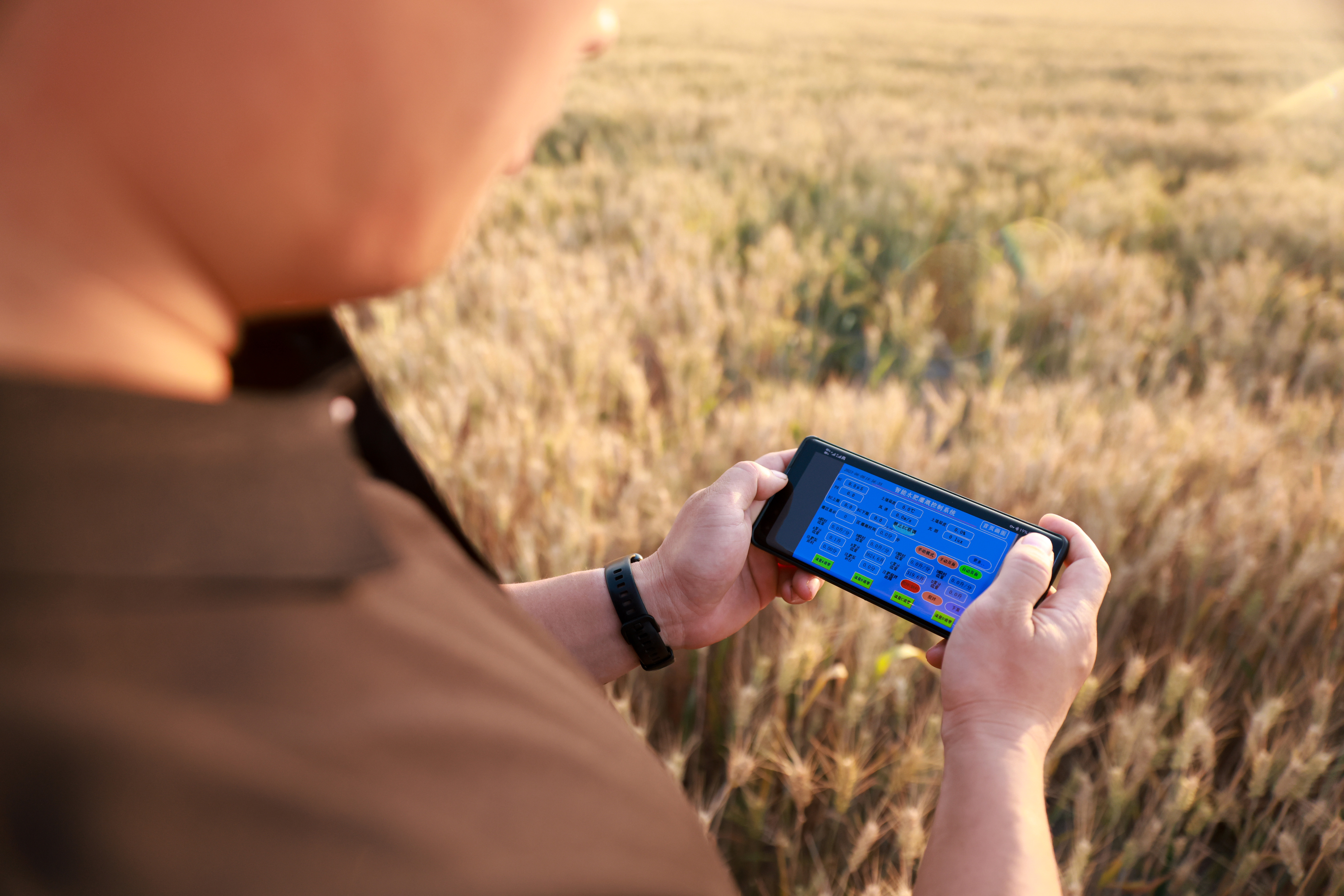 e3494a9fe07cb8aa5c18885ef9ec1c31.jpg 農業GIS系統